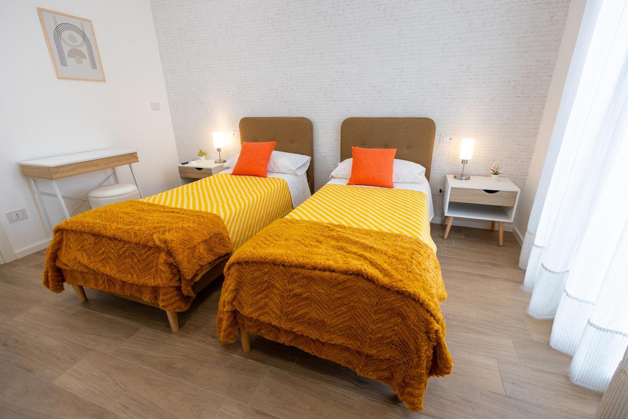 Perla Sul Mare Apartments Giardini Naxos Exterior foto